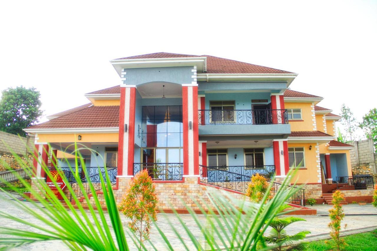 Fort Heights Homestay Fort Portal 外观 照片